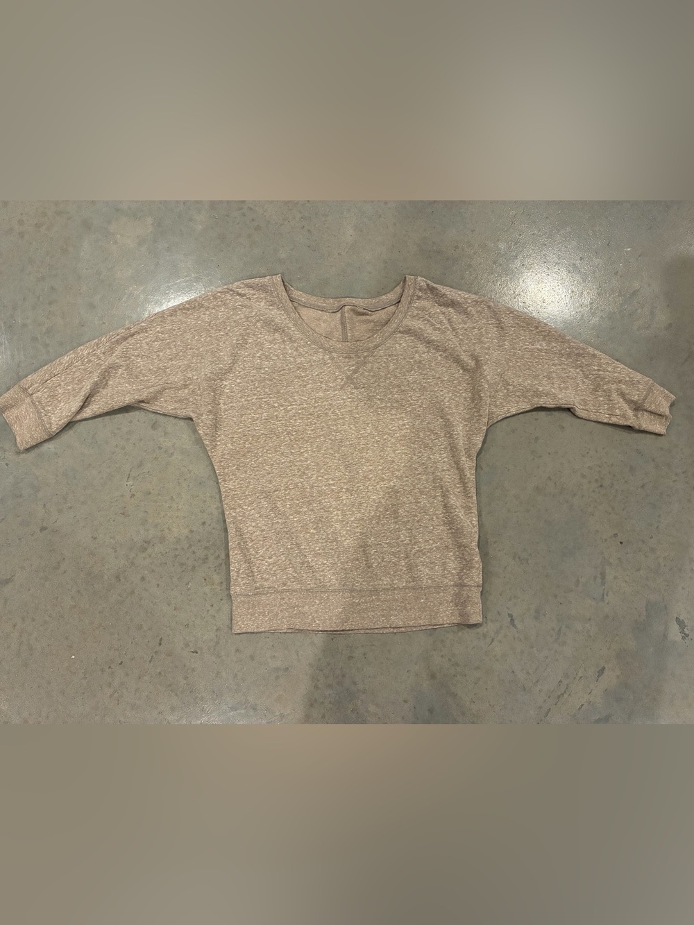 Relaxed Quarter Sleeve Sweatshirt Top in Heather Taupe